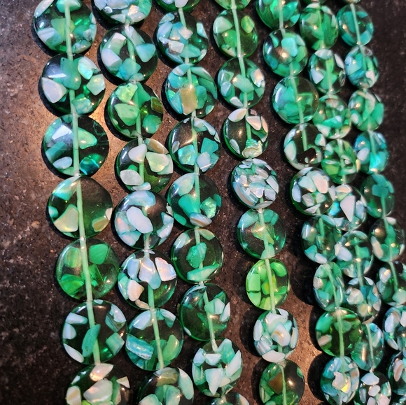 Green and White Mosaic Beads - Picture 4 of 6